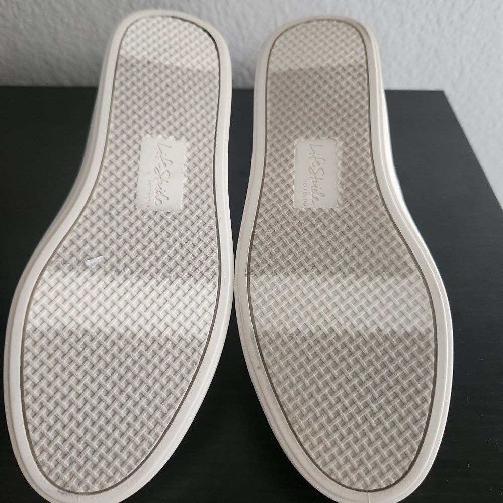 LifeStride Womens Happy Hour Lace Up Fashion Sneaker Cream & Black Size 6 - Picture 11 of 12